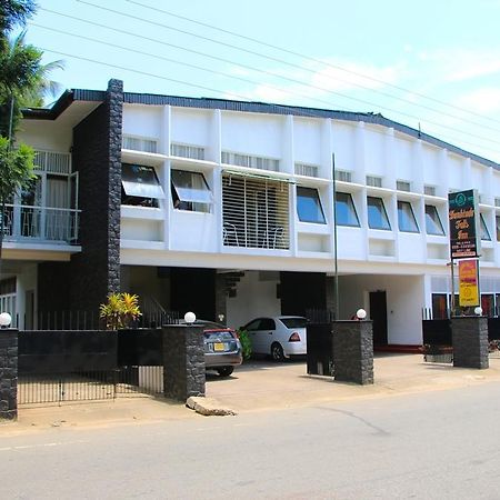 באדולה Dunhinda Falls Inn מראה חיצוני תמונה