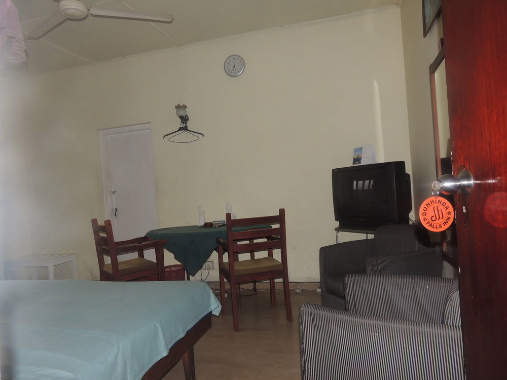 באדולה Dunhinda Falls Inn מראה חיצוני תמונה