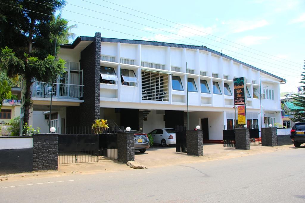 באדולה Dunhinda Falls Inn מראה חיצוני תמונה